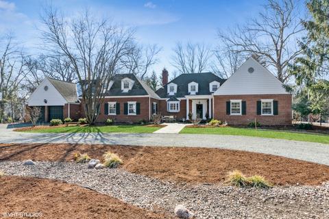 1050 Sunset Rd, Winnetka, IL 60093 photo 1