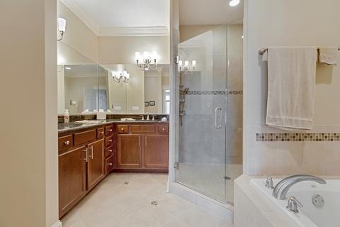 1821 Rizzi Ln, Bartlett, IL 60103 photo 11
