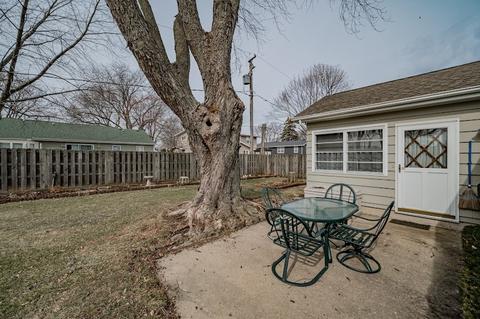 858 Sheldon Ave, Aurora, IL 60506 photo 35