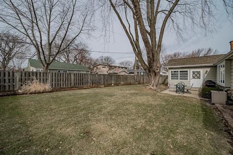 858 Sheldon Ave, Aurora, IL 60506 photo 32