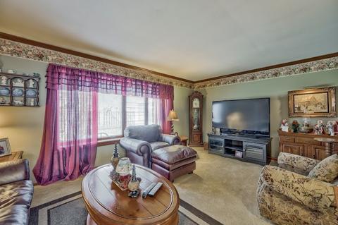 858 Sheldon Ave, Aurora, IL 60506 photo 3