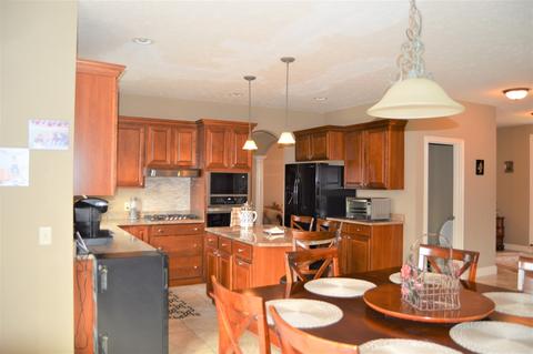 3511 Napa Ln, Normal, IL 61761 photo 14