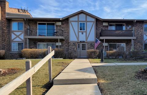 9 S220 S Frontage Rd #207, Willowbrook, IL 60527 photo 1