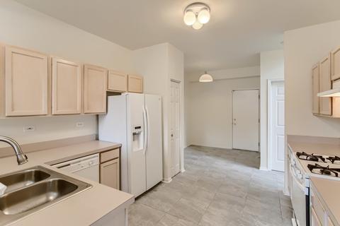 2231 Reflections Dr, Aurora, IL 60502 photo 9