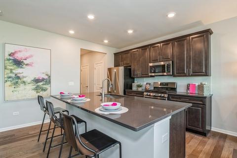 1242 Draper Rd, Mchenry, IL 60050 photo 2