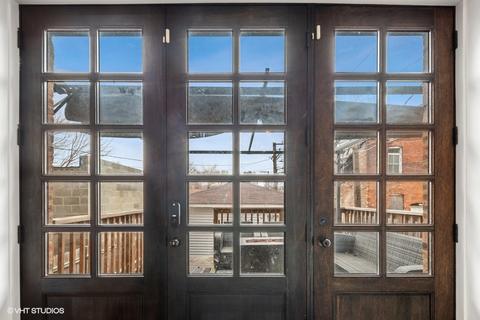 512 E 45th St, Chicago, IL 60653 photo 29