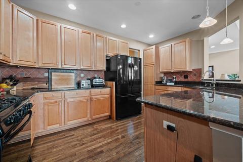 2445 Stonegate Rd, Algonquin, IL 60102 photo 11