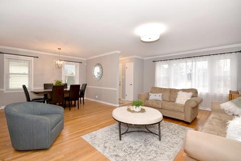 444 E May St, Elmhurst, IL 60126 photo 4