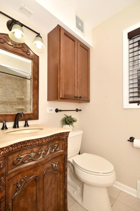 444 E May St, Elmhurst, IL 60126 photo 23