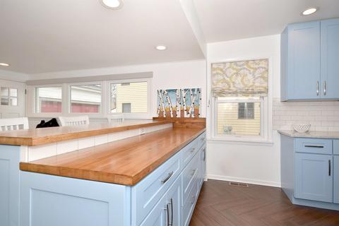 444 E May St, Elmhurst, IL 60126 photo 14