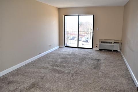 5600 Astor Ln #311, Rolling Meadows, IL 60008 photo 9