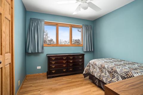 330 Flagstaff Ln, Hoffman Estates, IL 60169 photo 14
