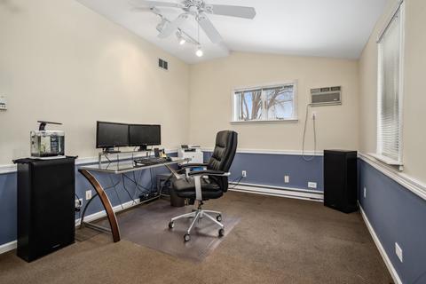 330 Flagstaff Ln, Hoffman Estates, IL 60169 photo 10