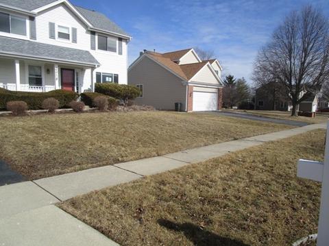 3318 Chestnut Dr, Mchenry, IL 60051 photo 2