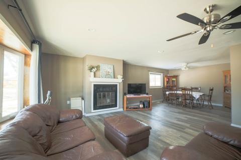 305 Washington Blvd, Hoffman Estates, IL 60169 photo 5