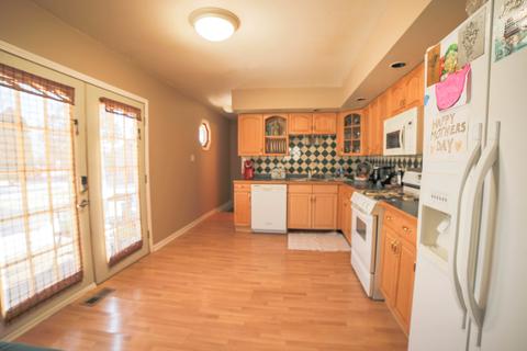 305 Washington Blvd, Hoffman Estates, IL 60169 photo 8