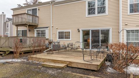 1618 Pebble Beach Cir, Elgin, IL 60123 photo 18