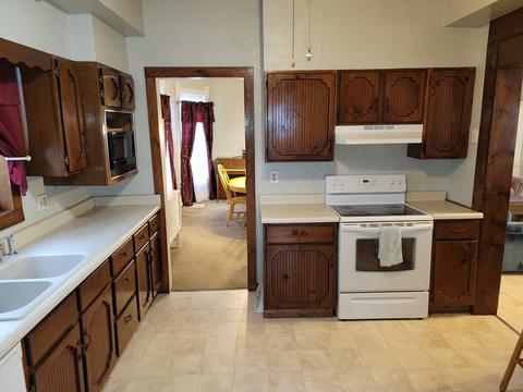 326 E Prairie St, Lanark, IL 61046 photo 17