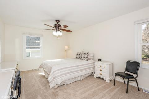 341 Cedarbrook Rd, Naperville, IL 60565 photo 21
