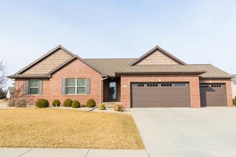 1807 Pfitzer Rd, Normal, IL 61761 photo 2