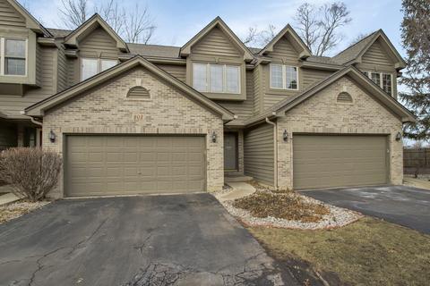 902 Ascot Dr, Elgin, IL 60123 photo 1