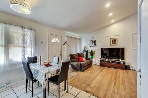 119 W Michael Ln, Addison, IL 60101 photo 13