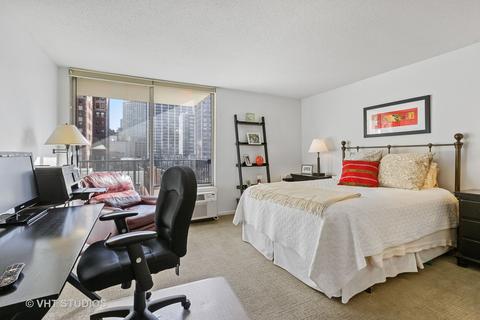 71 E Division St #706, Chicago, IL 60610 photo 10