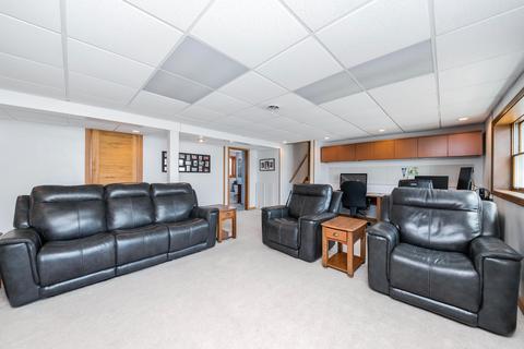 7205 Summit Rd, Darien, IL 60561 photo 15