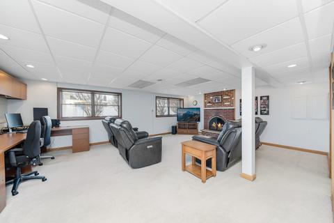 7205 Summit Rd, Darien, IL 60561 photo 13