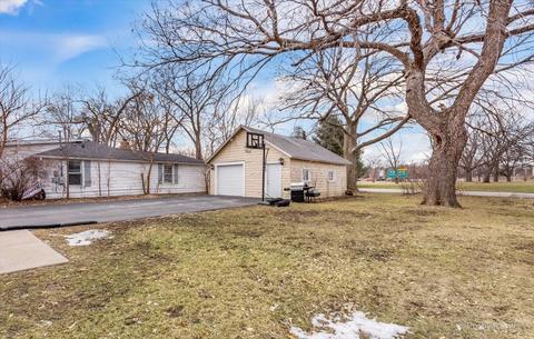 684 Stewart Ave, Elgin, IL 60120 photo 7