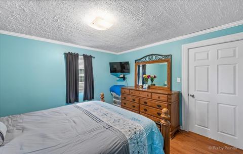 684 Stewart Ave, Elgin, IL 60120 photo 21