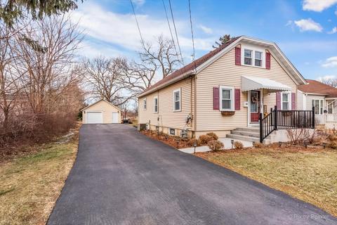 684 Stewart Ave, Elgin, IL 60120 photo 5
