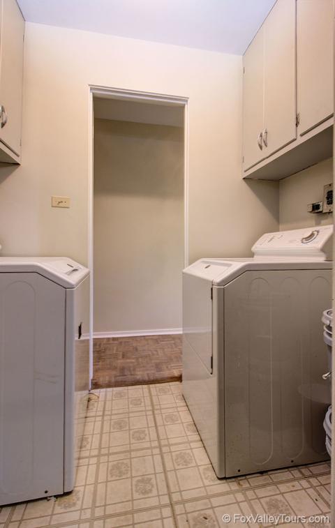 322 Central Ave, Aurora, IL 60506 photo 34