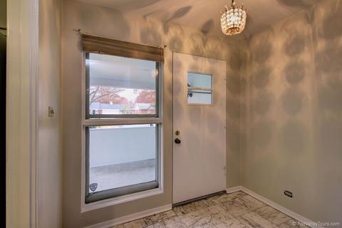 322 Central Ave, Aurora, IL 60506 photo 7