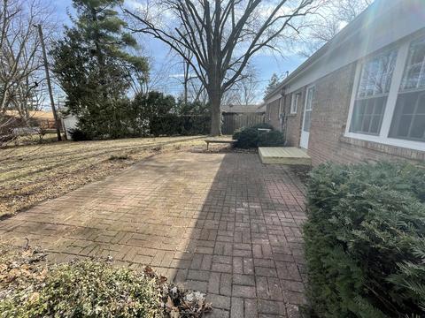 808 Highpoint Rd, Normal, IL 61761 photo 19