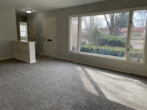 808 Highpoint Rd, Normal, IL 61761 photo 5