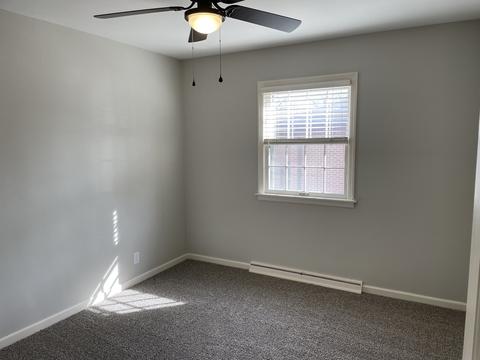 808 Highpoint Rd, Normal, IL 61761 photo 12