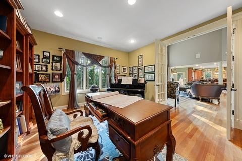 225 Forest Edge Ct, Burr Ridge, IL 60527 photo 14