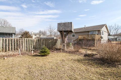 23 Ivey Ct, Bloomington, IL 61701 photo 2