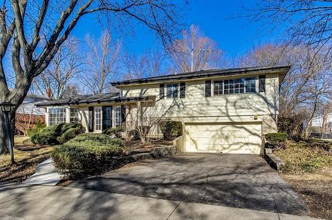 1835 Smith Rd, Northbrook, IL 60062 photo 1
