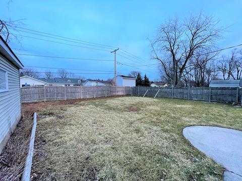 285 Nogales St, Hoffman Estates, IL 60169 photo 15
