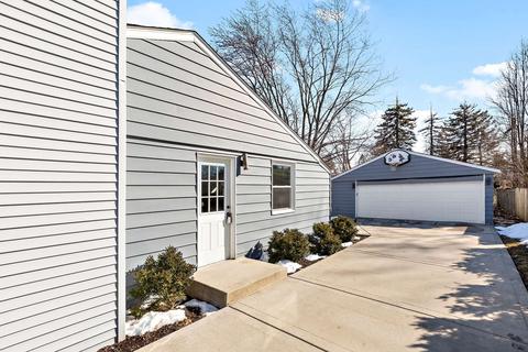 2307 Sigwalt St, Rolling Meadows, IL 60008 photo 17