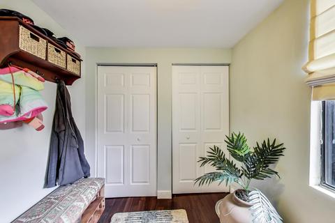 1009 W Wolfram St #2E, Chicago, IL 60657 photo 12