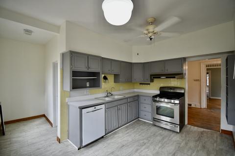 1013 E Jefferson St, Bloomington, IL 61701 photo 19