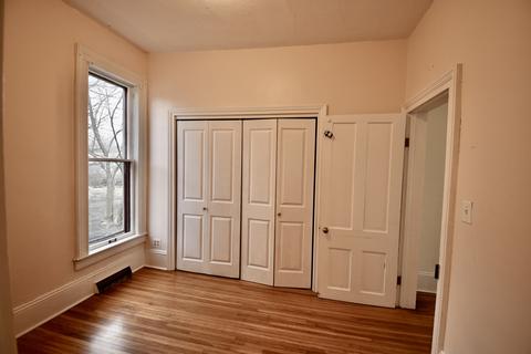 1013 E Jefferson St, Bloomington, IL 61701 photo 17