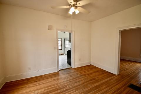 1013 E Jefferson St, Bloomington, IL 61701 photo 13