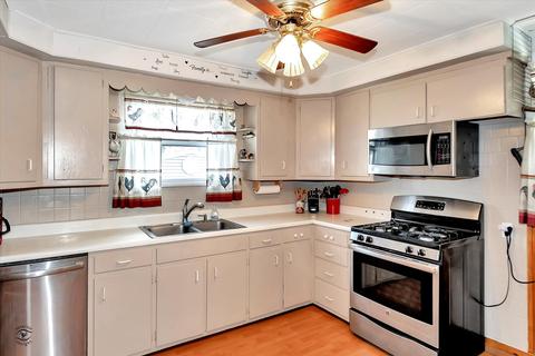 160 E 5th Ave, Clifton, IL 60927 photo 7