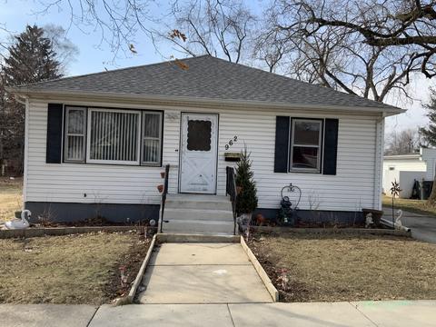 962 Lavoie Ave, Elgin, IL 60120 photo 3