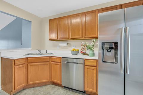 563 Willow Way, Lindenhurst, IL 60046 photo 9