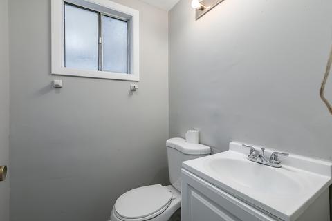 9404 Noel Ave, Des Plaines, IL 60016 photo 21